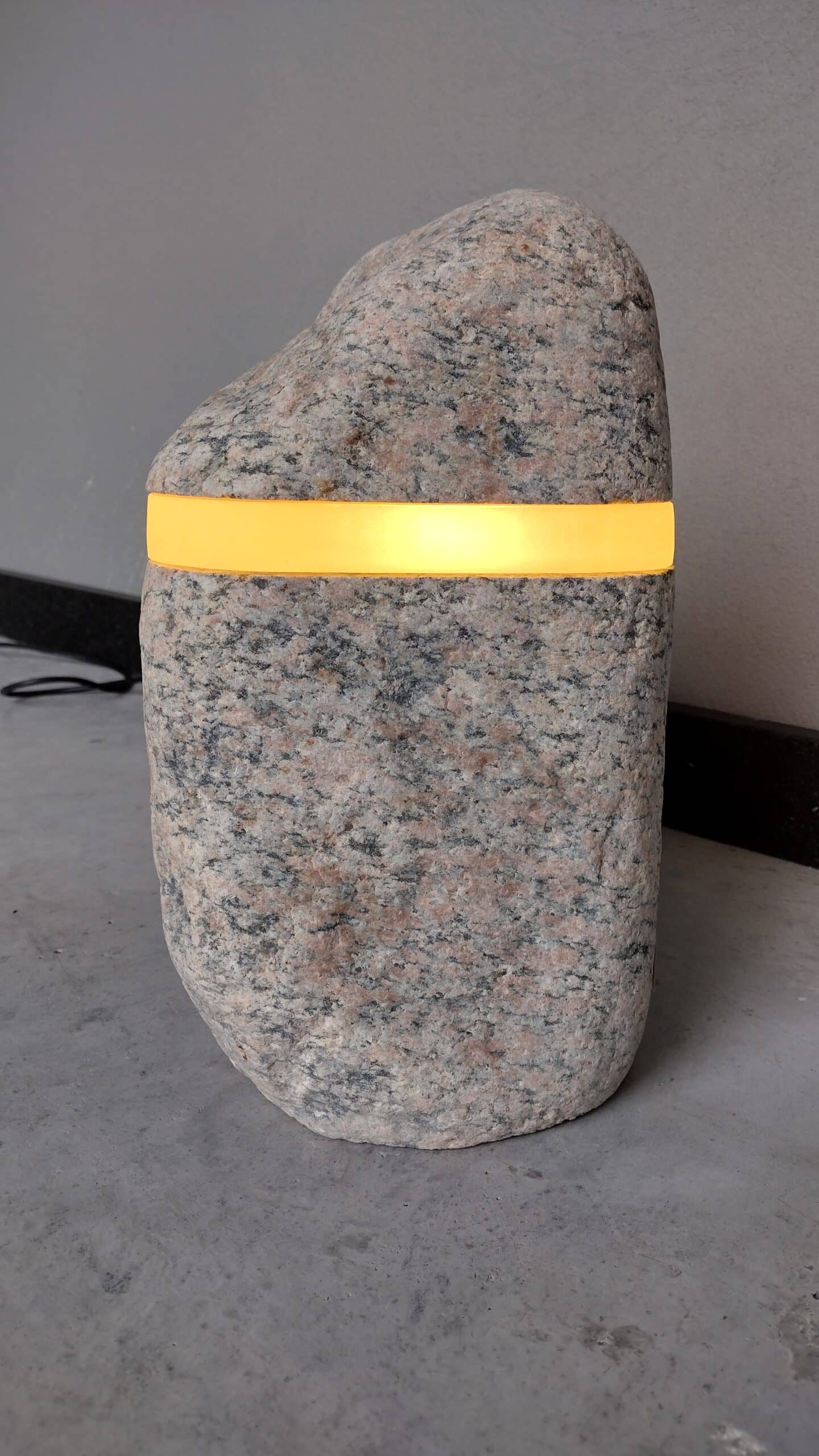 Lampa kamienna otoczak Lampa kamienna otoczak
