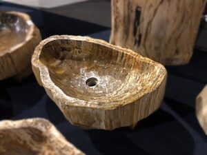 Umywalka nablatowa z kamienia naturalnego, skamieniałego drewna #43397